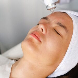 Calm facial treatment