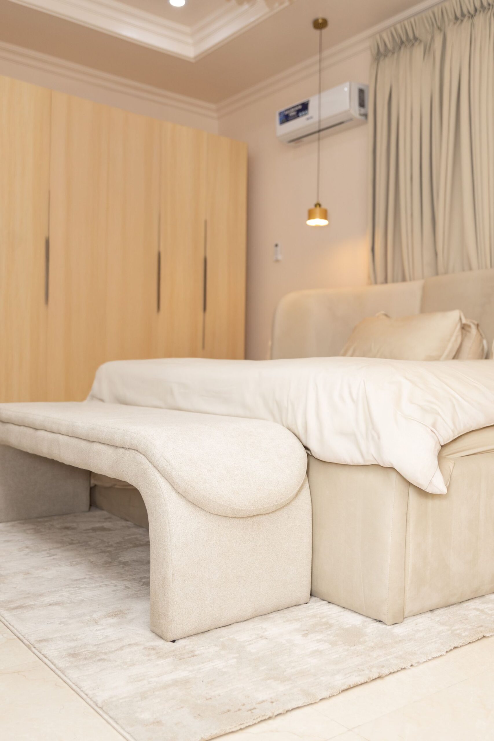Minimal retreat bedroom